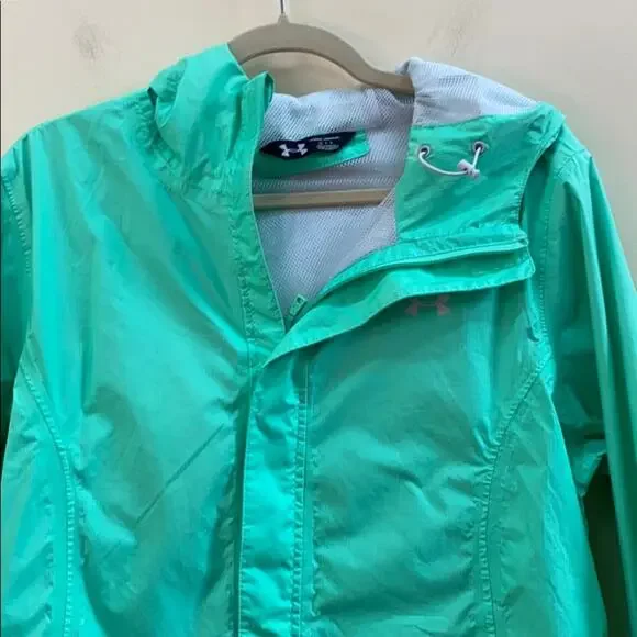 Under Armour L green hooded jacket - Picture 3 of 8